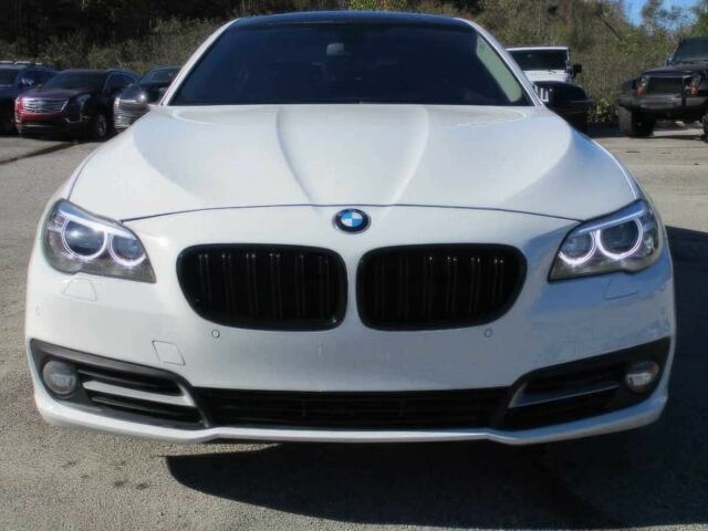 Белый БМВ 5 Серия, объемом двигателя 3 л и пробегом 74 тыс. км за 14500 $, фото 1 на Automoto.ua