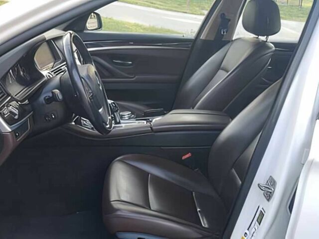 Білий БМВ 5 Серія, об'ємом двигуна 3 л та пробігом 78 тис. км за 13750 $, фото 7 на Automoto.ua