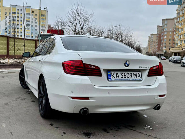 Белый БМВ 5 Серия, объемом двигателя 2.98 л и пробегом 196 тыс. км за 13000 $, фото 6 на Automoto.ua