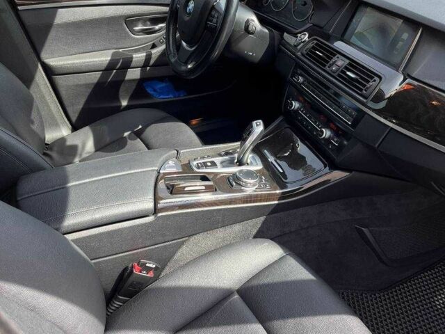 Белый БМВ 5 Серия, объемом двигателя 2 л и пробегом 167 тыс. км за 12999 $, фото 21 на Automoto.ua