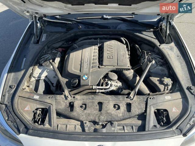 Белый БМВ 5 Серия, объемом двигателя 2.98 л и пробегом 101 тыс. км за 21300 $, фото 13 на Automoto.ua