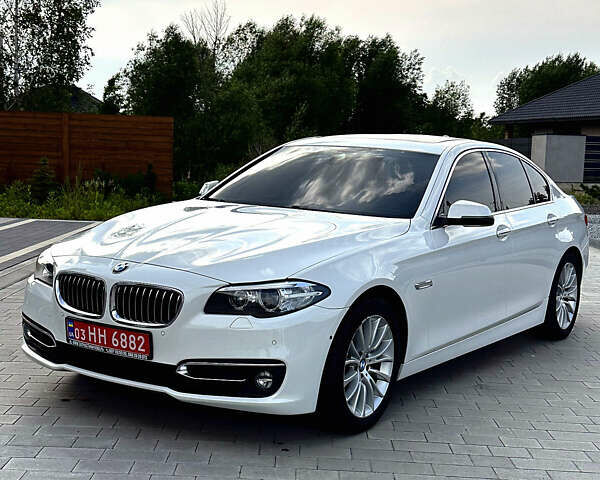 Білий БМВ 5 Серія, об'ємом двигуна 2 л та пробігом 150 тис. км за 16500 $, фото 19 на Automoto.ua
