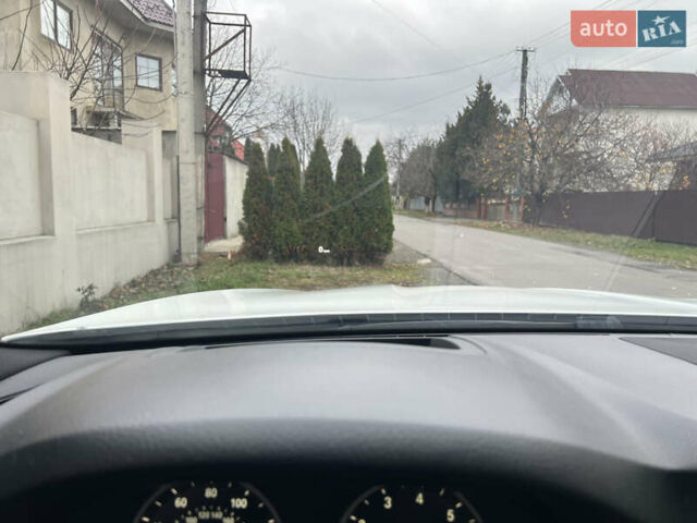 Белый БМВ 5 Серия, объемом двигателя 2.98 л и пробегом 198 тыс. км за 14500 $, фото 25 на Automoto.ua