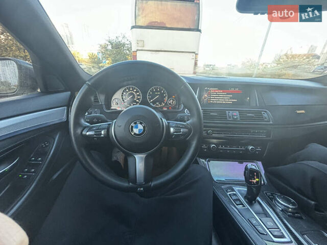 БМВ 5 Серия 2015 в Киеве на Automoto.ua Белый БМВ 5 Серия, объемом двигателя 2.98 л и пробегом 147 тыс. км за 17000 $, фото 12 на Automoto.ua