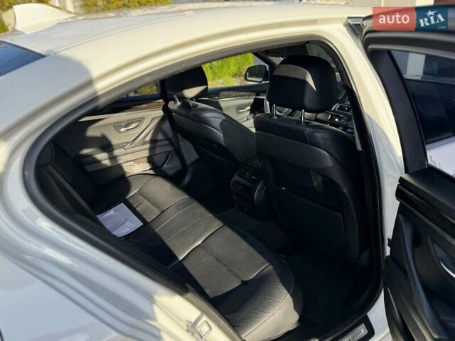Белый БМВ 5 Серия, объемом двигателя 2 л и пробегом 190 тыс. км за 22000 $, фото 16 на Automoto.ua