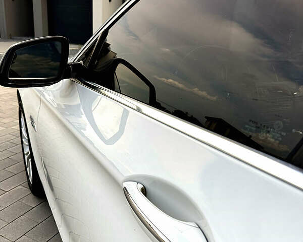 Белый БМВ 5 Серия, объемом двигателя 2 л и пробегом 150 тыс. км за 15999 $, фото 48 на Automoto.ua