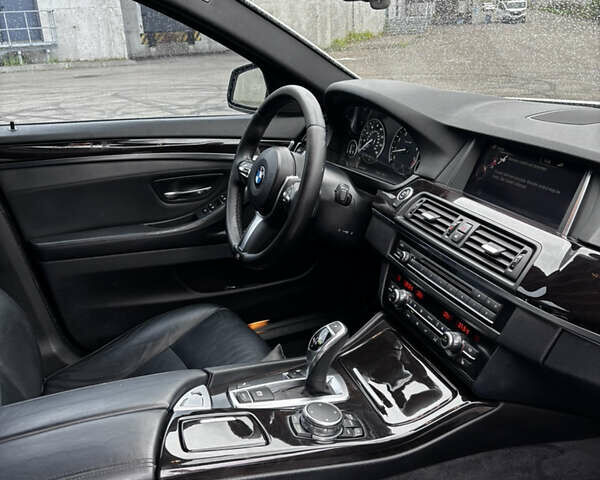 Білий БМВ 5 Серія, об'ємом двигуна 3 л та пробігом 117 тис. км за 22000 $, фото 12 на Automoto.ua