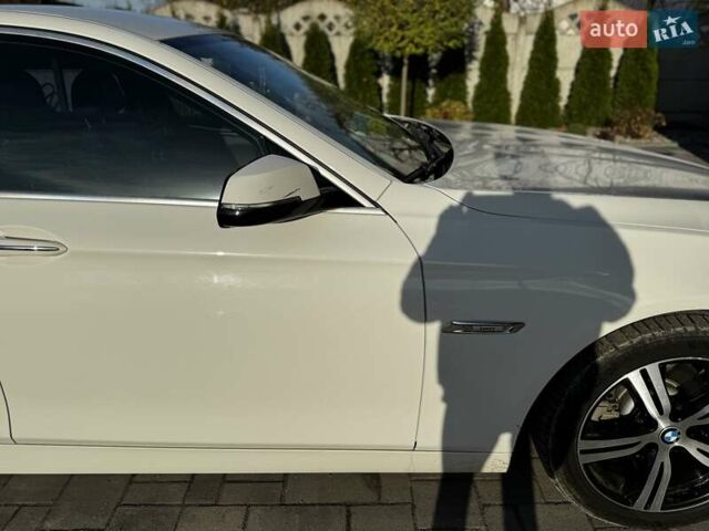 Белый БМВ 5 Серия, объемом двигателя 2 л и пробегом 190 тыс. км за 22000 $, фото 1 на Automoto.ua