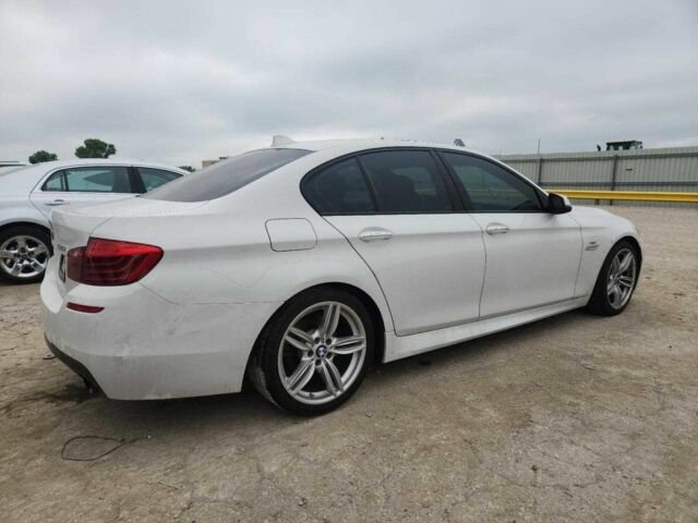 Білий БМВ 5 Серія, об'ємом двигуна 3 л та пробігом 150 тис. км за 5000 $, фото 2 на Automoto.ua