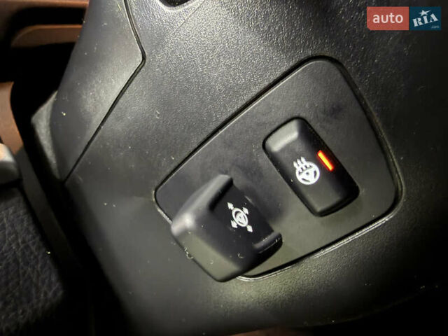 Білий БМВ 5 Серія, об'ємом двигуна 2 л та пробігом 185 тис. км за 18300 $, фото 16 на Automoto.ua