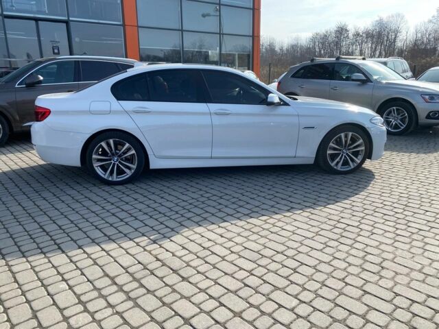 Белый БМВ 5 Серия, объемом двигателя 2 л и пробегом 219 тыс. км за 16200 $, фото 7 на Automoto.ua