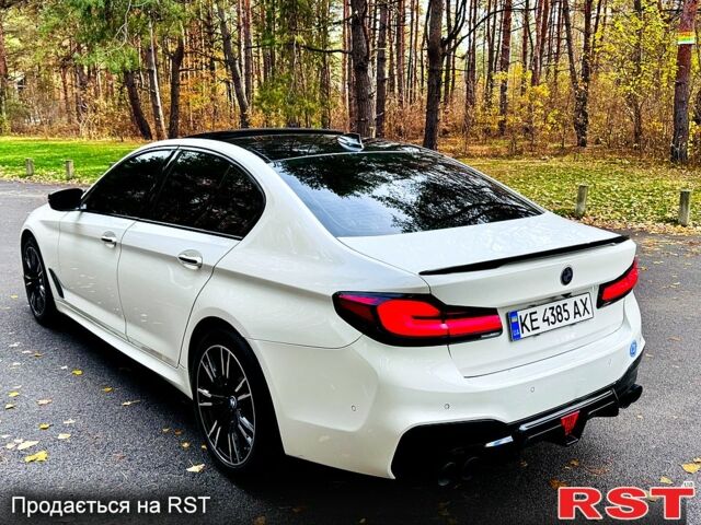 Белый БМВ 5 Серия, объемом двигателя 2 л и пробегом 280 тыс. км за 23500 $, фото 3 на Automoto.ua