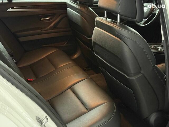 Білий БМВ 5 Серія, об'ємом двигуна 2 л та пробігом 173 тис. км за 21940 $, фото 22 на Automoto.ua