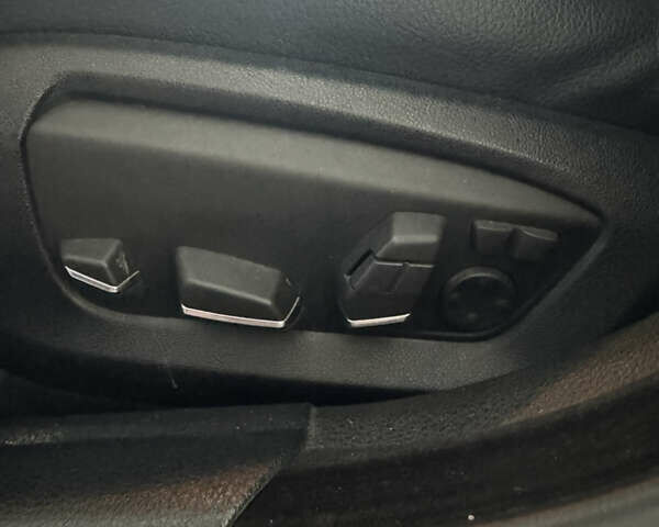 Білий БМВ 5 Серія, об'ємом двигуна 2 л та пробігом 174 тис. км за 22000 $, фото 12 на Automoto.ua