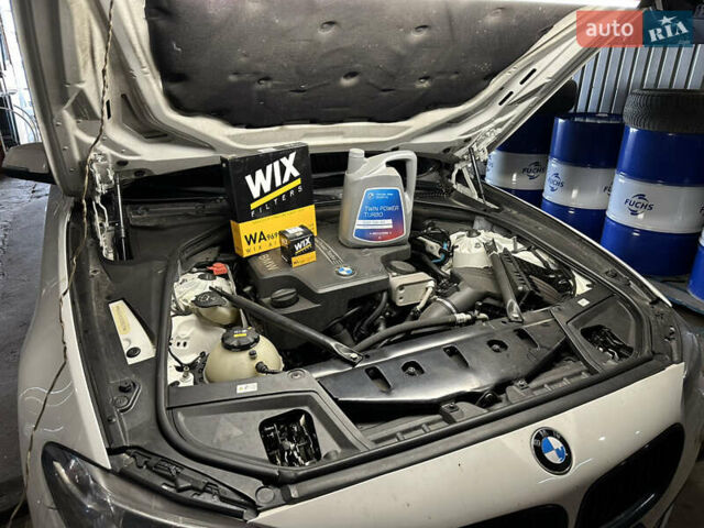 БМВ 5 Серия 2016 в Ивано-Франковске на Automoto.ua Белый БМВ 5 Серия, объемом двигателя 2 л и пробегом 230 тыс. км за 15450 $, фото 206 на Automoto.ua