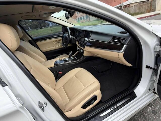 Белый БМВ 5 Серия, объемом двигателя 2 л и пробегом 72 тыс. км за 9000 $, фото 11 на Automoto.ua