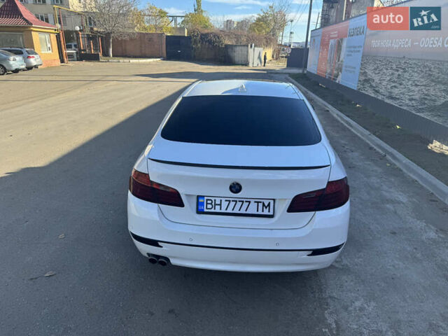 Білий БМВ 5 Серія, об'ємом двигуна 2 л та пробігом 174 тис. км за 22000 $, фото 3 на Automoto.ua