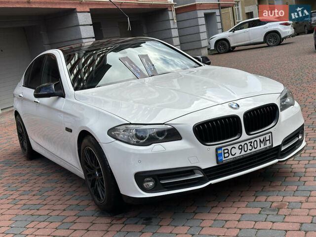 БМВ 5 Серия 2016 в Ивано-Франковске на Automoto.ua Белый БМВ 5 Серия, объемом двигателя 2 л и пробегом 230 тыс. км за 15450 $, фото 6 на Automoto.ua