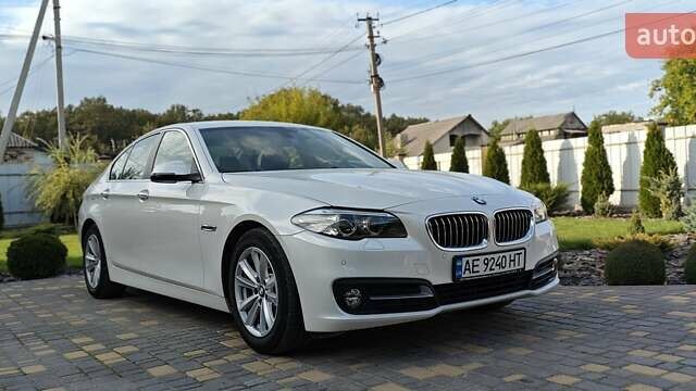 Білий БМВ 5 Серія, об'ємом двигуна 2 л та пробігом 24 тис. км за 23500 $, фото 18 на Automoto.ua