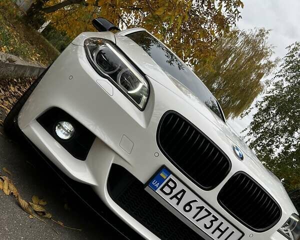 Білий БМВ 5 Серія, об'ємом двигуна 2 л та пробігом 84 тис. км за 25500 $, фото 26 на Automoto.ua