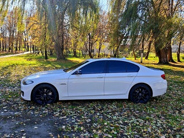 БМВ 5 Серия 2016 в Тернополе на Automoto.ua Белый БМВ 5 Серия, объемом двигателя 2 л и пробегом 104 тыс. км за 17000 $, фото 1 на Automoto.ua