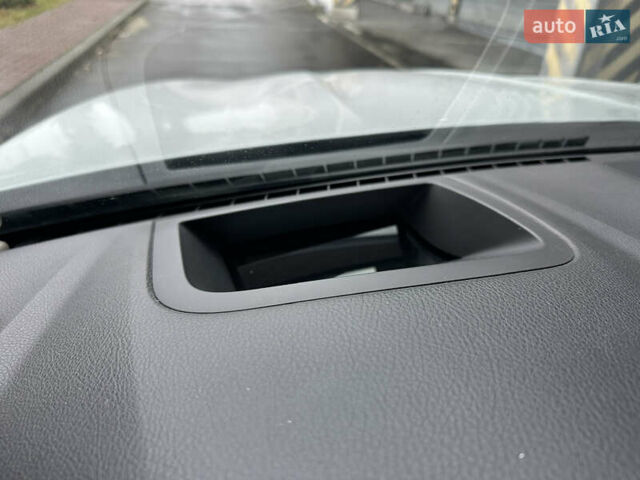 Білий БМВ 5 Серія, об'ємом двигуна 3 л та пробігом 156 тис. км за 19499 $, фото 68 на Automoto.ua