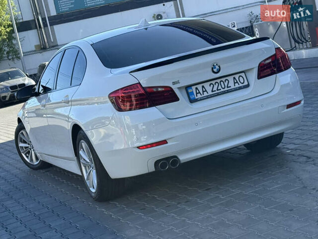 Белый БМВ 5 Серия, объемом двигателя 2 л и пробегом 148 тыс. км за 18800 $, фото 44 на Automoto.ua