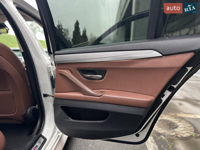 Белый БМВ 5 Серия, объемом двигателя 3 л и пробегом 156 тыс. км за 20499 $, фото 65 на Automoto.ua