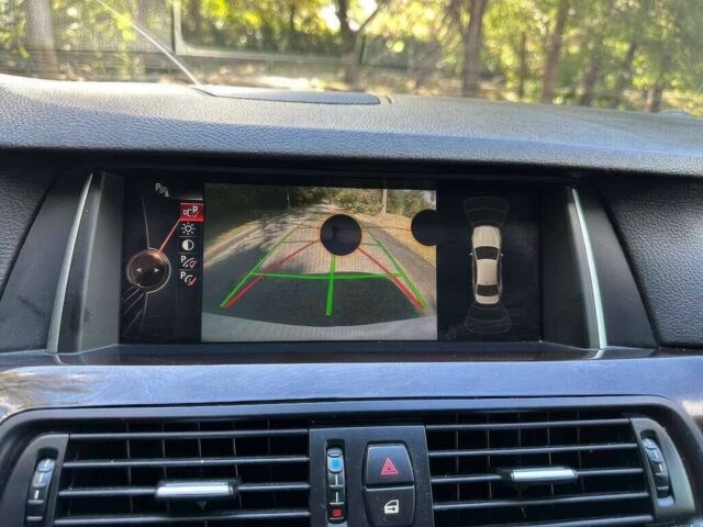 Білий БМВ 5 Серія, об'ємом двигуна 2 л та пробігом 77 тис. км за 9999 $, фото 10 на Automoto.ua