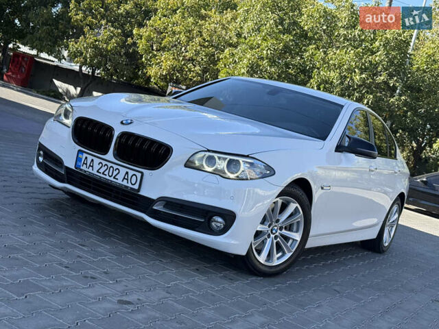 Белый БМВ 5 Серия, объемом двигателя 2 л и пробегом 148 тыс. км за 18800 $, фото 16 на Automoto.ua