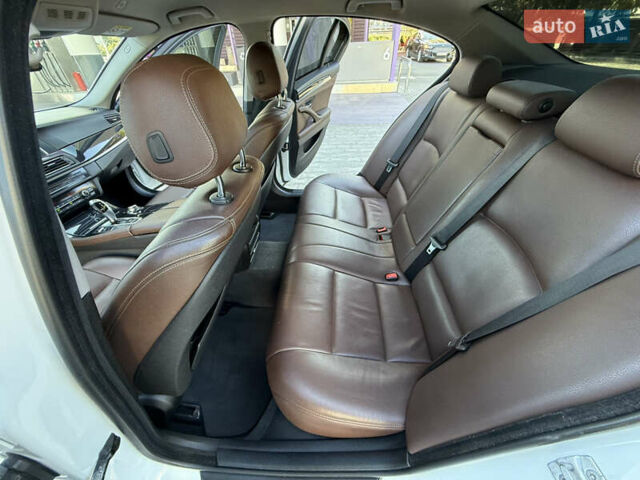 Белый БМВ 5 Серия, объемом двигателя 2 л и пробегом 148 тыс. км за 18800 $, фото 69 на Automoto.ua