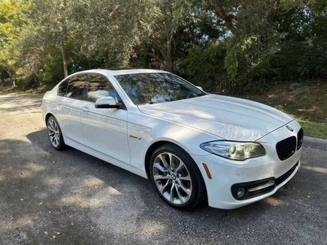 Білий БМВ 5 Серія, об'ємом двигуна 2 л та пробігом 77 тис. км за 9999 $, фото 2 на Automoto.ua