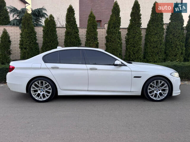 Білий БМВ 5 Серія, об'ємом двигуна 3 л та пробігом 155 тис. км за 17700 $, фото 12 на Automoto.ua
