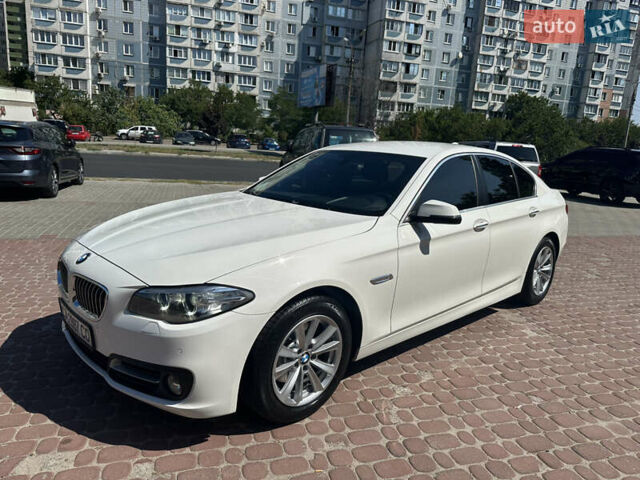 Белый БМВ 5 Серия, объемом двигателя 2 л и пробегом 99 тыс. км за 19900 $, фото 10 на Automoto.ua