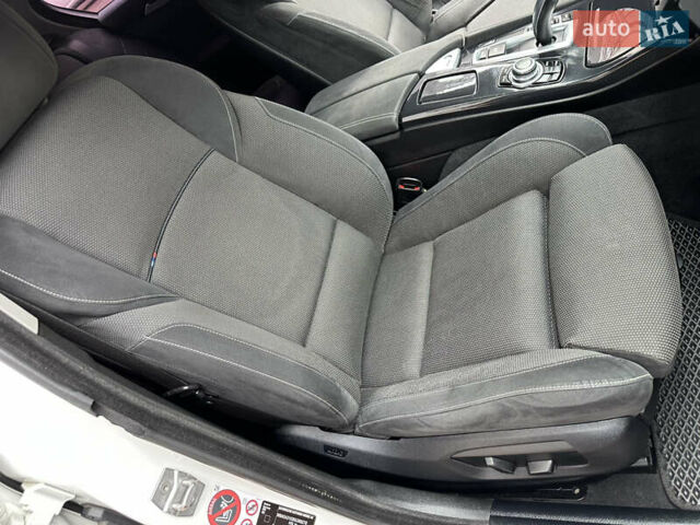 БМВ 5 Серия 2016 в Ивано-Франковске на Automoto.ua Белый БМВ 5 Серия, объемом двигателя 2 л и пробегом 230 тыс. км за 15450 $, фото 152 на Automoto.ua