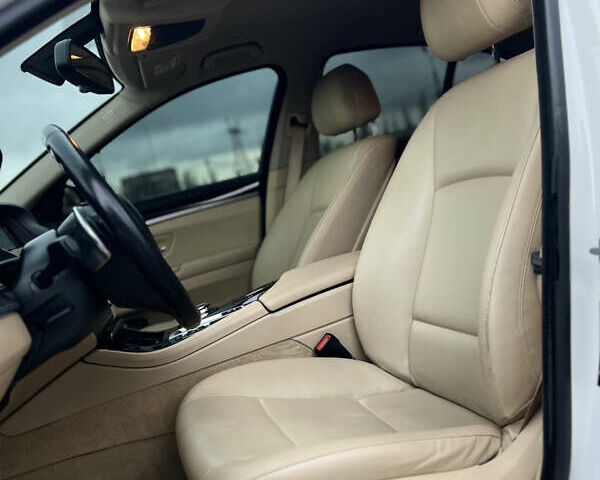 Белый БМВ 5 Серия, объемом двигателя 2 л и пробегом 138 тыс. км за 17999 $, фото 9 на Automoto.ua