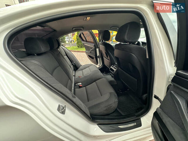 БМВ 5 Серия 2016 в Ивано-Франковске на Automoto.ua Белый БМВ 5 Серия, объемом двигателя 2 л и пробегом 230 тыс. км за 15450 $, фото 182 на Automoto.ua