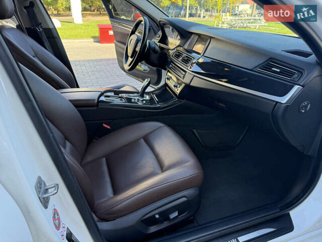 Белый БМВ 5 Серия, объемом двигателя 2 л и пробегом 148 тыс. км за 18800 $, фото 61 на Automoto.ua