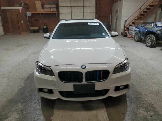 Білий БМВ 5 Серія, об'ємом двигуна 2 л та пробігом 62 тис. км за 2900 $, фото 5 на Automoto.ua