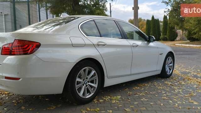 Білий БМВ 5 Серія, об'ємом двигуна 2 л та пробігом 24 тис. км за 23500 $, фото 2 на Automoto.ua