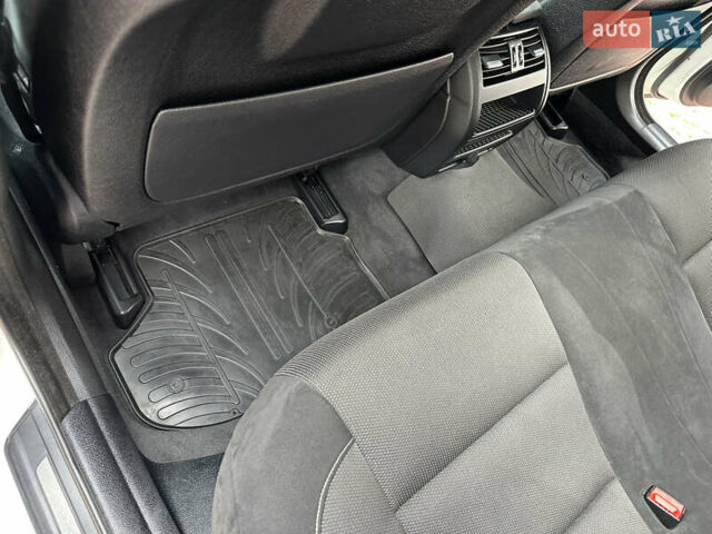 БМВ 5 Серия 2016 в Ивано-Франковске на Automoto.ua Белый БМВ 5 Серия, объемом двигателя 2 л и пробегом 230 тыс. км за 15450 $, фото 165 на Automoto.ua