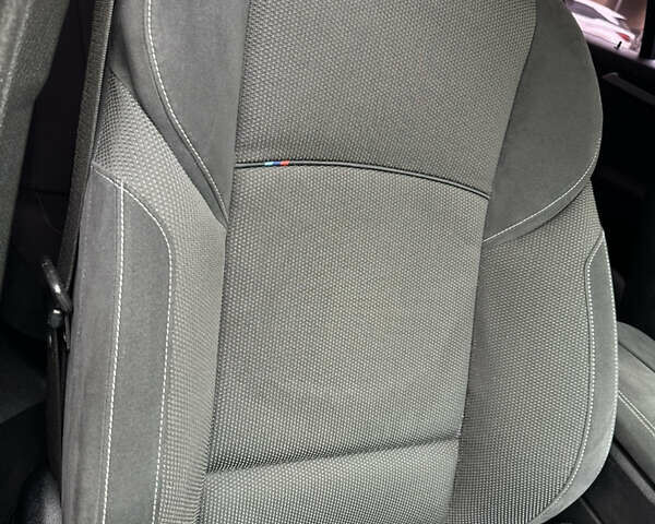 БМВ 5 Серия 2016 в Ивано-Франковске на Automoto.ua Белый БМВ 5 Серия, объемом двигателя 2 л и пробегом 230 тыс. км за 15450 $, фото 154 на Automoto.ua