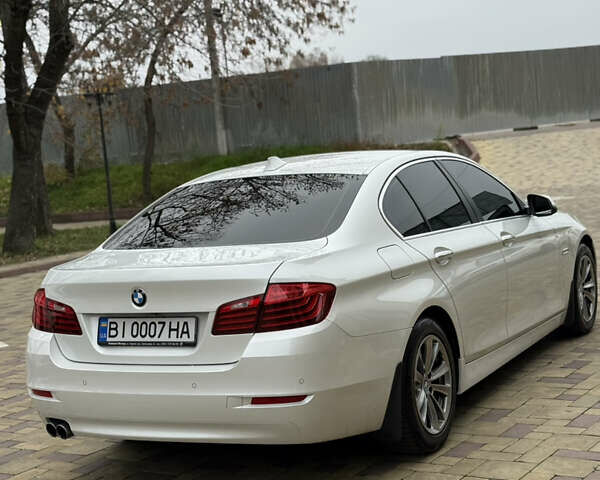 Белый БМВ 5 Серия, объемом двигателя 2 л и пробегом 110 тыс. км за 21000 $, фото 5 на Automoto.ua