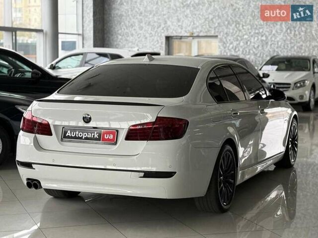 Білий БМВ 5 Серія, об'ємом двигуна 2 л та пробігом 173 тис. км за 21940 $, фото 3 на Automoto.ua