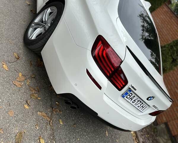 Белый БМВ 5 Серия, объемом двигателя 2 л и пробегом 84 тыс. км за 25100 $, фото 4 на Automoto.ua