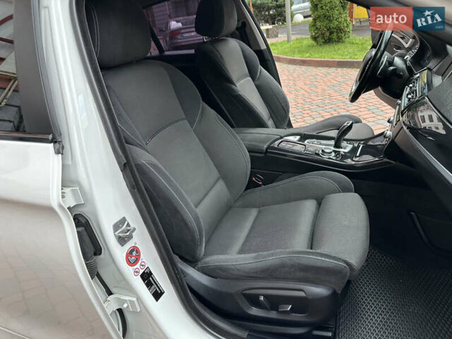 БМВ 5 Серия 2016 в Ивано-Франковске на Automoto.ua Белый БМВ 5 Серия, объемом двигателя 2 л и пробегом 230 тыс. км за 15450 $, фото 147 на Automoto.ua