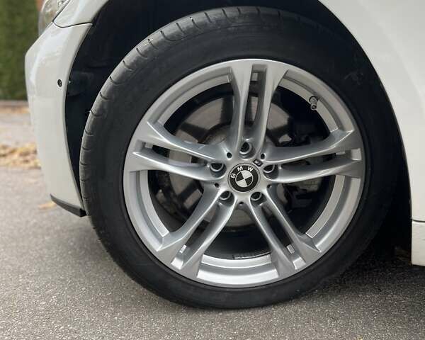 Білий БМВ 5 Серія, об'ємом двигуна 2 л та пробігом 84 тис. км за 25500 $, фото 22 на Automoto.ua