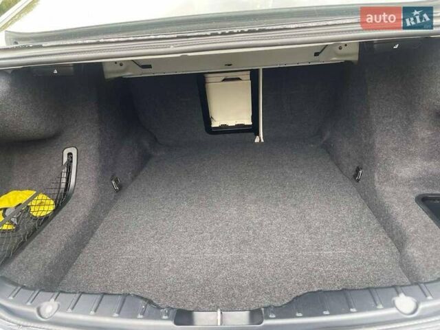 БМВ 5 Серия 2016 в Львове на Automoto.ua Белый БМВ 5 Серия, объемом двигателя 2.98 л и пробегом 167 тыс. км за 18300 $, фото 16 на Automoto.ua