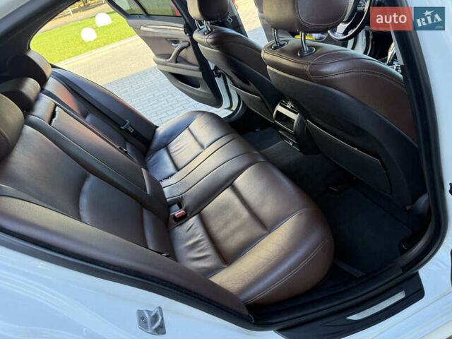 Белый БМВ 5 Серия, объемом двигателя 2 л и пробегом 148 тыс. км за 18800 $, фото 53 на Automoto.ua