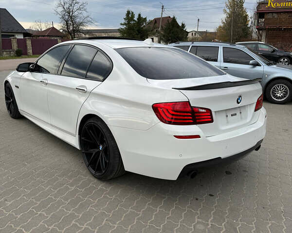 Білий БМВ 5 Серія, об'ємом двигуна 3 л та пробігом 179 тис. км за 18200 $, фото 10 на Automoto.ua